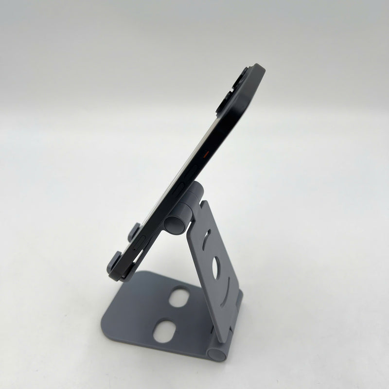 iPhone 15 Plus 128GB Black 98% battery 100% International from SB (No SB sim - Demo, scratched screen) 