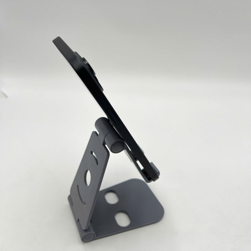 iPhone 15 Plus 128GB Black 98% battery 100% International from SB (No SB sim - Demo, scratched screen) 