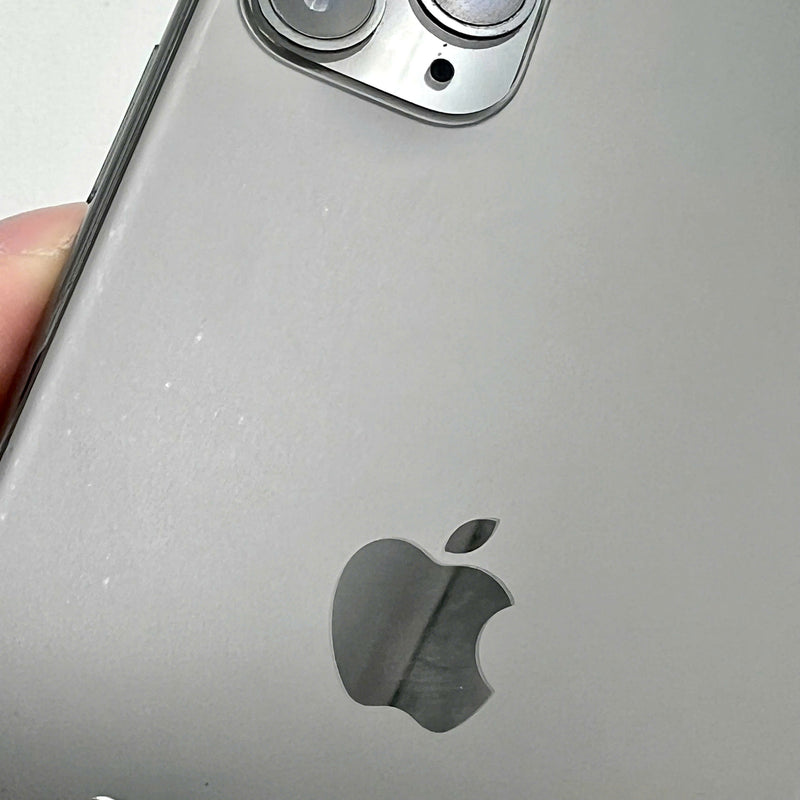 iPhone 11 Pro Max 64GB Gray 97% battery 100% The device has paid off all network fees and is used like an Apple International (Battery replaced - scratched screen, edges, black back) - HH3066 