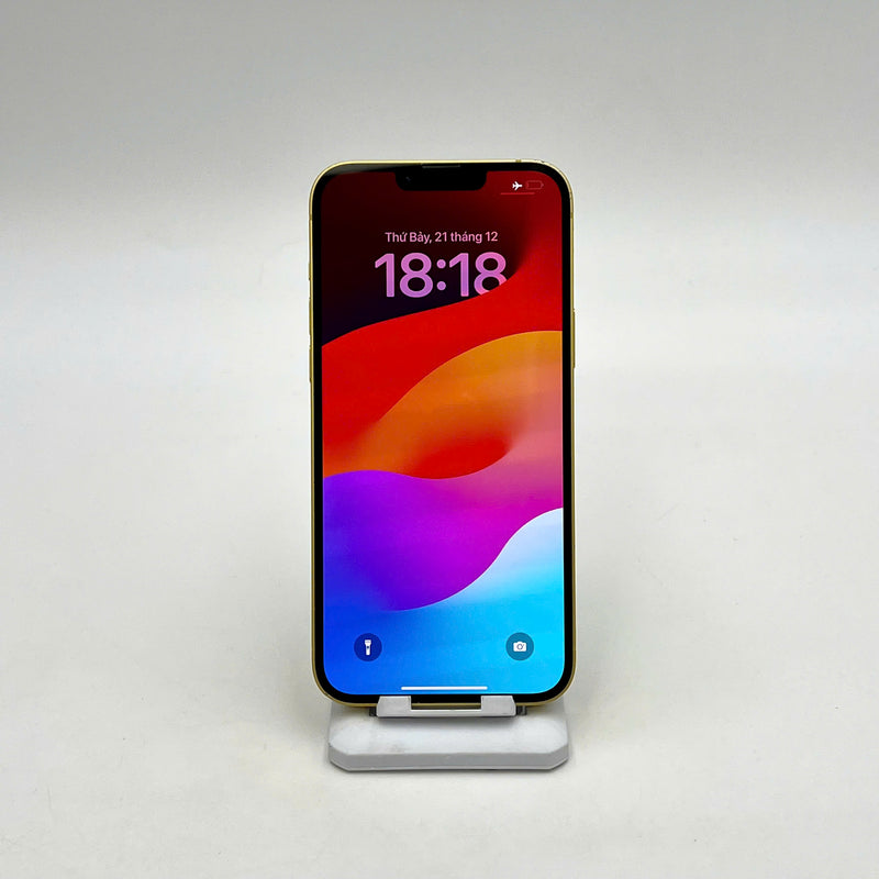 iPhone 14 Plus 128GB Gold 97% battery 96% International from SB (No SB sim - dented edge) - HH1435 