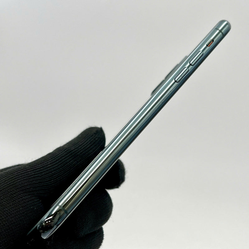 iPhone 11 Pro Max 64GB Green 98% battery 100% US version (Replaced battery - Locked device, 1x camera spot, dark edges, screen scratches) - HH0628 