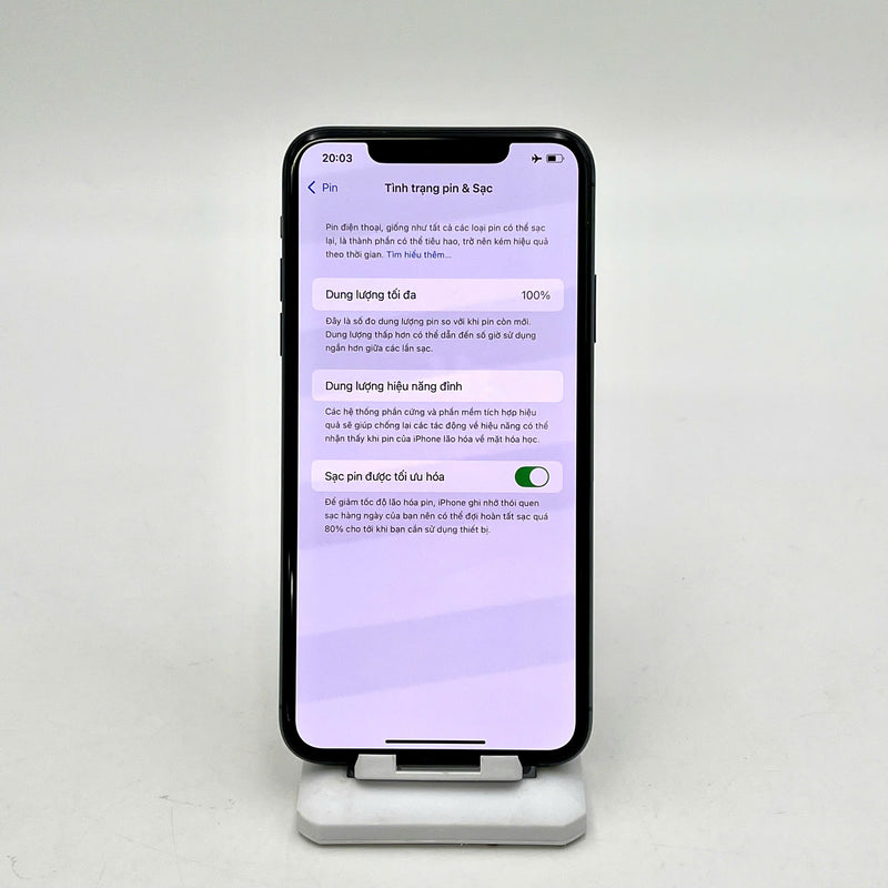 iPhone 11 Pro Max 64GB Green 98% battery 100% US version (Replaced battery - Locked device, 1x camera spot, dark edges, screen scratches) - HH0628 