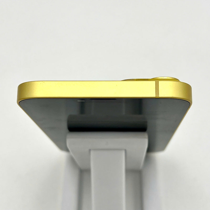 iPhone 14 Plus 256GB Gold 98% battery 90% Apple International (Scratched screen) - HH3451 