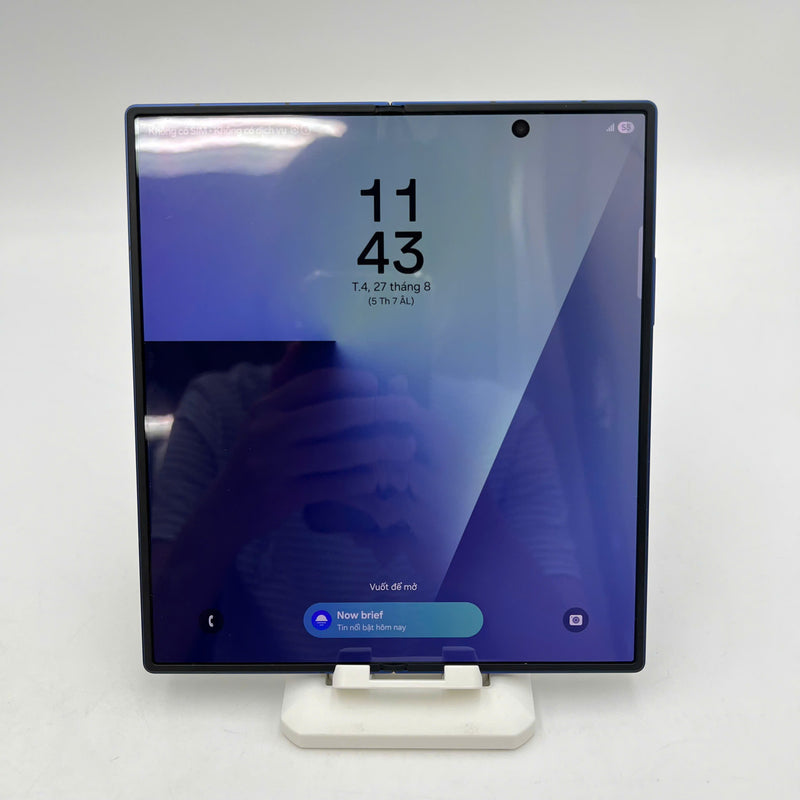 Samsung Galaxy Z Fold 7 5G Navy Blue 12GB/256GB Original box from SB (No SB sim) 
