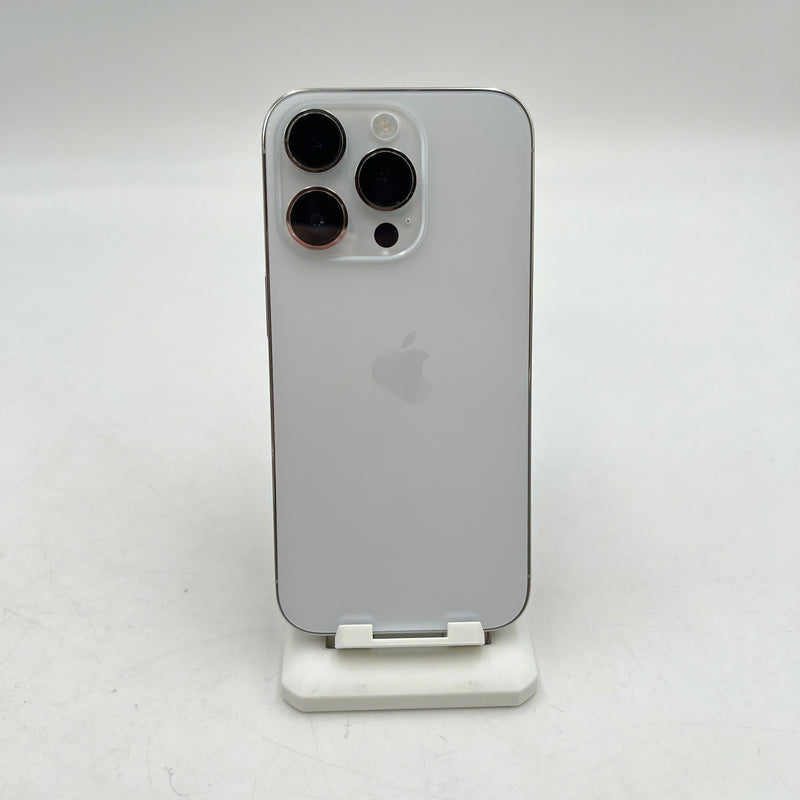 iPhone 14 Pro 128GB Silver 98% battery 85% International from SB (No SB sim - Replaced battery - Light scratches on the edge, 0.5x/3x spots) - HH3747 