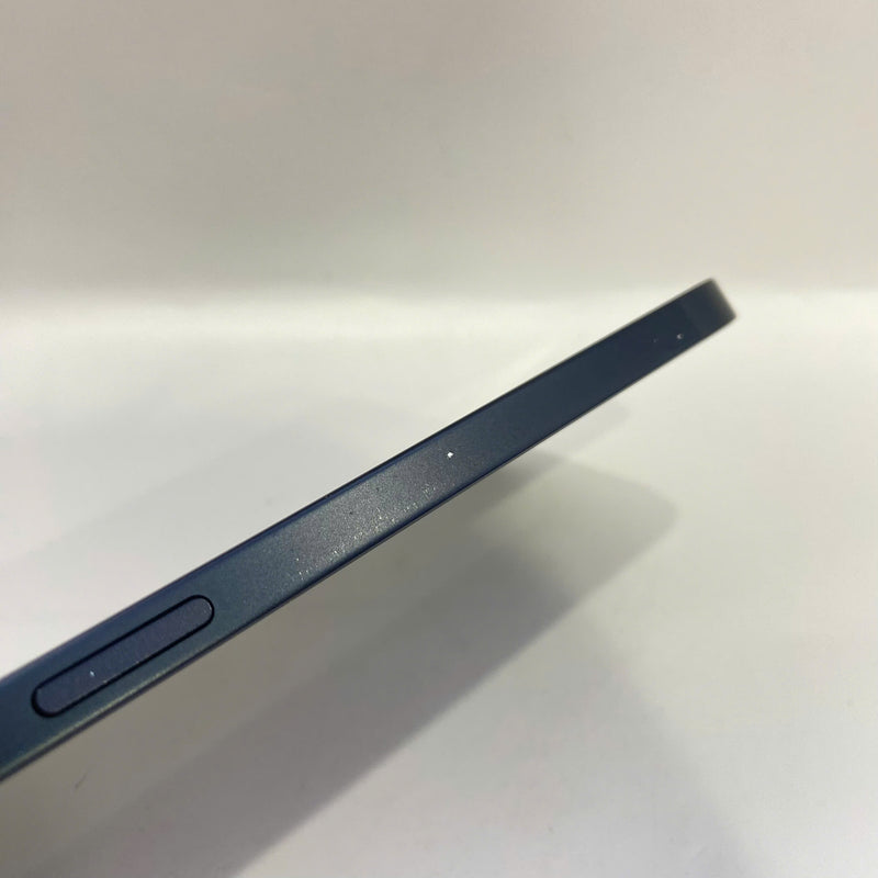 iPhone 14 Plus 256GB Black 98% battery 88% The device has paid off all network fees and is used like an Apple International (scratched edges, scratched orange edges) - HH3147 