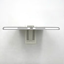 iPad Gen 8 2020 10.2in 32GB Silver 4G + Wifi 98% battery from 90% from AU (scratched edges, scratched back, dust on screen) 