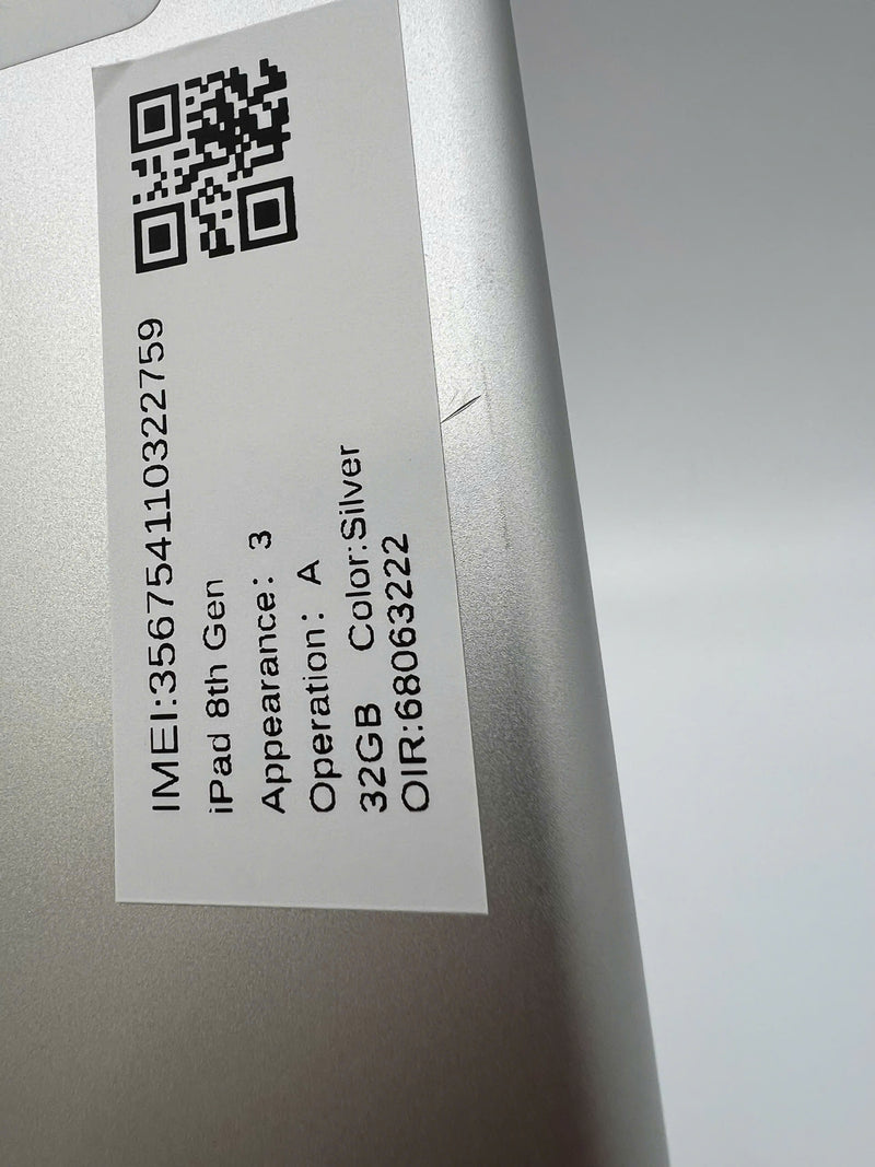 iPad Gen 8 2020 10.2in 32GB Silver 4G + Wifi 98% battery from 85% from AU (scratched back, scratched edges, dusty screen, dented back) 