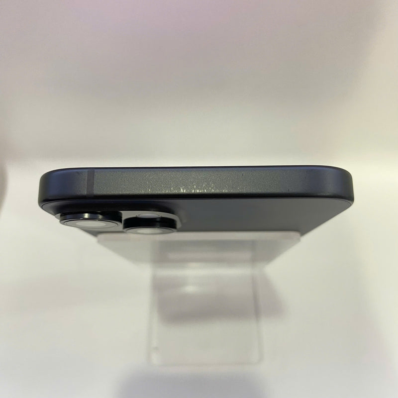 iPhone 15 Plus 128GB Black 98% battery 89% Apple International (scratched screen, dark edges, scratched orange edges) - HH6140 