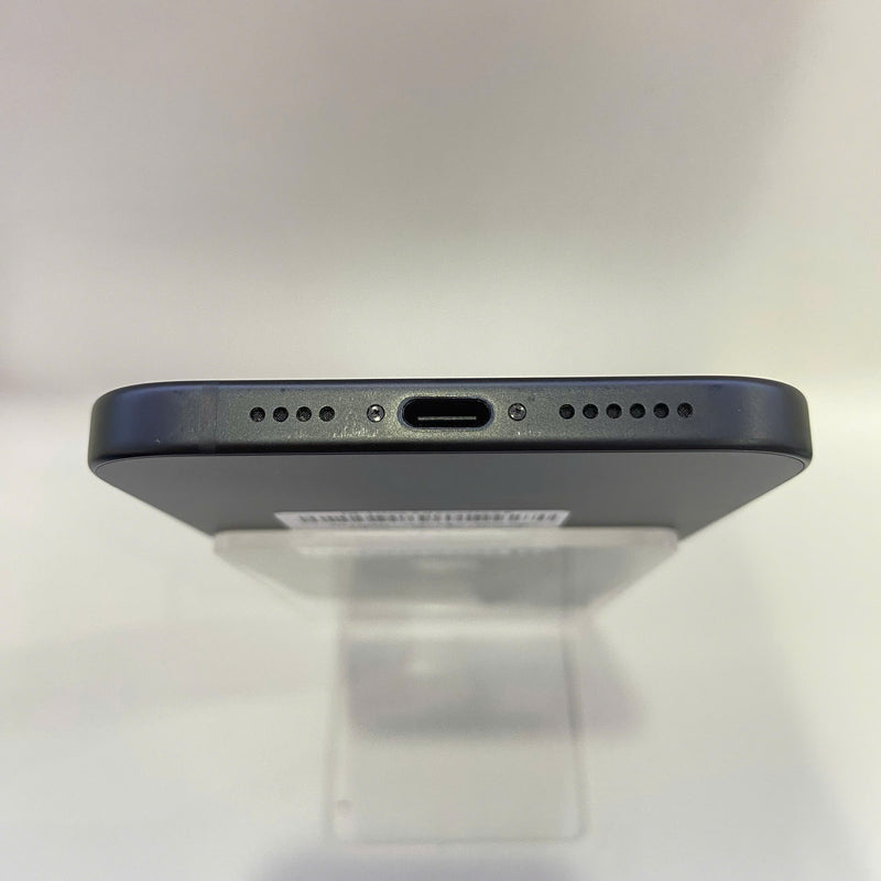 iPhone 15 Plus 128GB Black 98% battery 89% Apple International (scratched screen, dark edges, scratched orange edges) - HH6140 