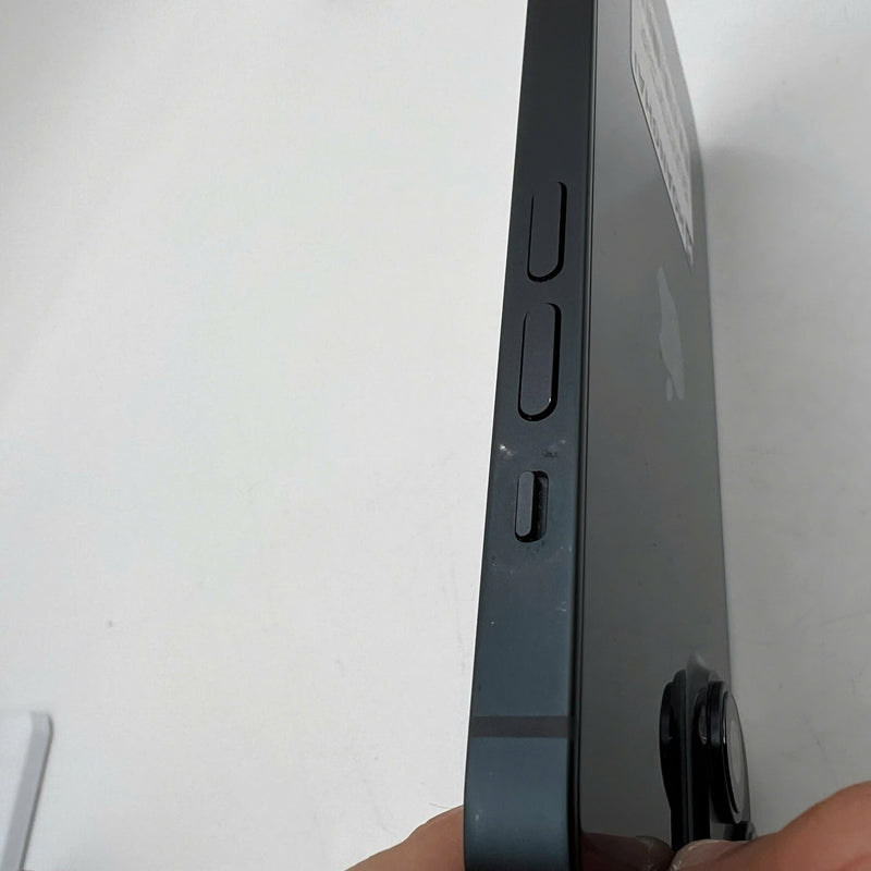 iPhone 14 128GB Black 98% battery 85% International from AU (No AU sim - dark edges) - HH2946 