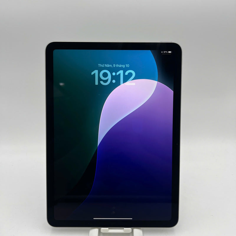 Ipad Air 7 2025 M3 2025 11" 256GB Gray Wifi 98% battery 100% (US version, engraved name) - Device error waiting to be fixed 