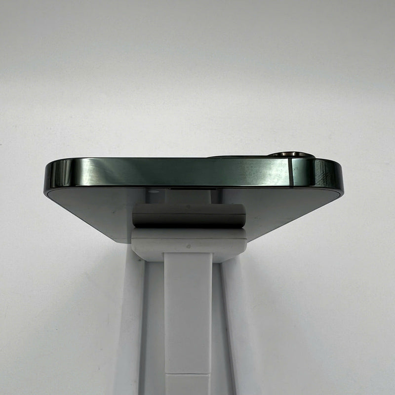 iPhone 13 Pro Max 128GB Green 98% battery 85% The device has paid off all network bills and is used like Apple International (0.5x spots, dark back) - HH9242 