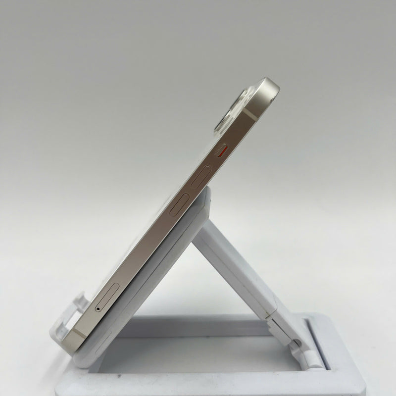 iPhone 13 256GB White 98% battery 87% International from SB (No SB sim - cracked edge) - HH7094 