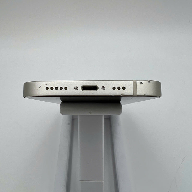 iPhone 13 256GB White 98% battery 87% International from SB (No SB sim - cracked edge) - HH7094 