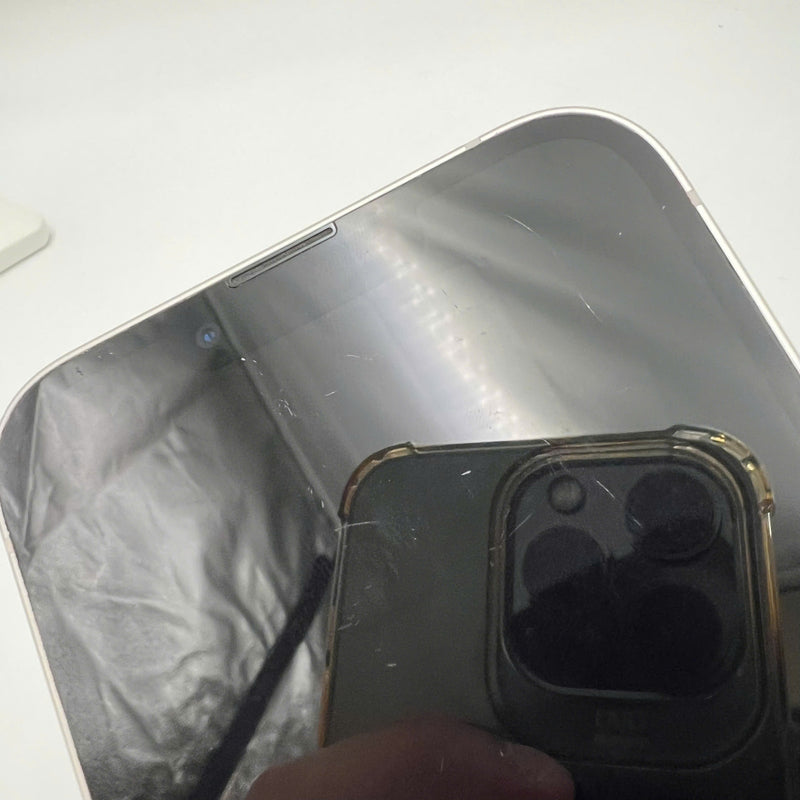 iPhone 13 128GB White 98% battery 90% International warranty from AU (Does not use AU sim - screen and edges are scratched, orange edge is scratched) - HH4669 