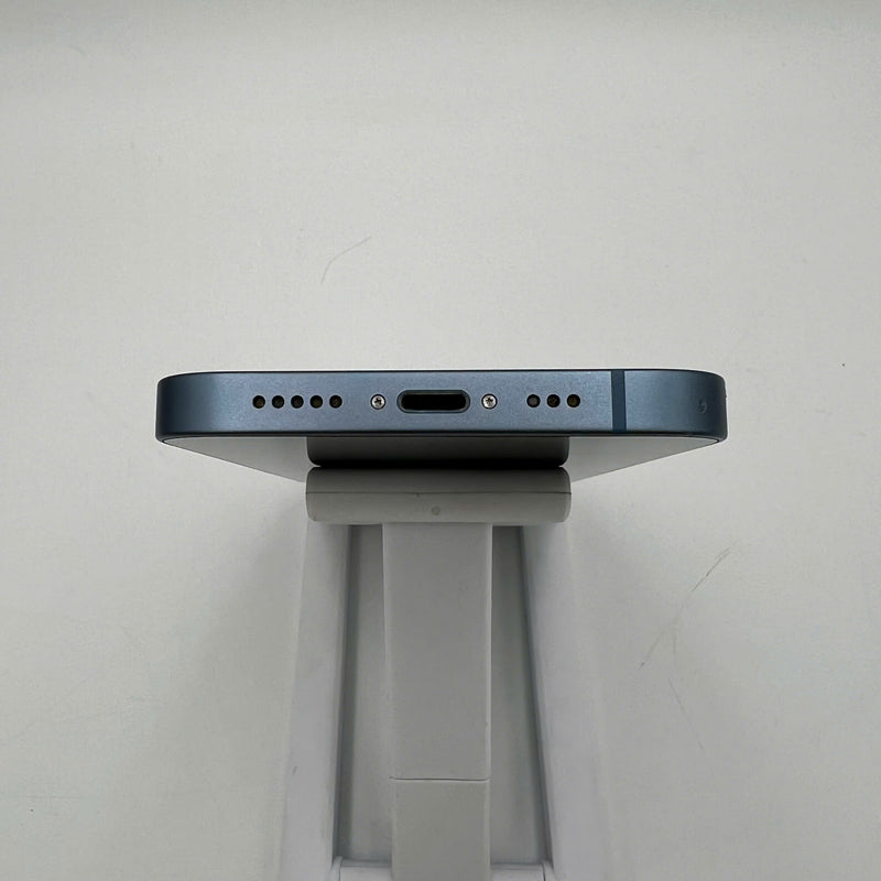 iPhone 14 128GB Blue 98% battery 86% International from SB (No SB sim - scratched screen, scratched edges) - HH3550 