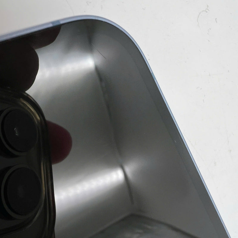 iPhone 14 128GB Blue 98% battery 86% International from SB (No SB sim - scratched screen, scratched edges) - HH3550 