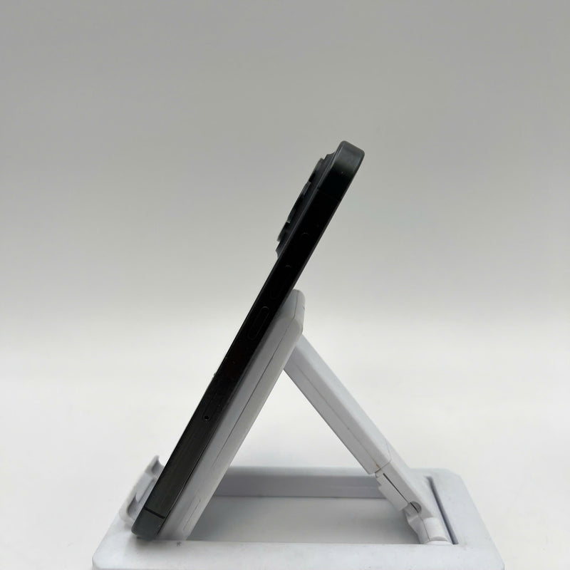 iPhone 15 Pro 256GB Black 98% battery 87% International from AU (Do not use AU sim - scratched paint edges, dark back, 0.5x/3x spots) - HH7140 