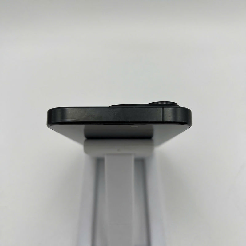 iPhone 15 Pro 256GB Black 98% battery 87% International from AU (Do not use AU sim - scratched paint edges, dark back, 0.5x/3x spots) - HH7140 