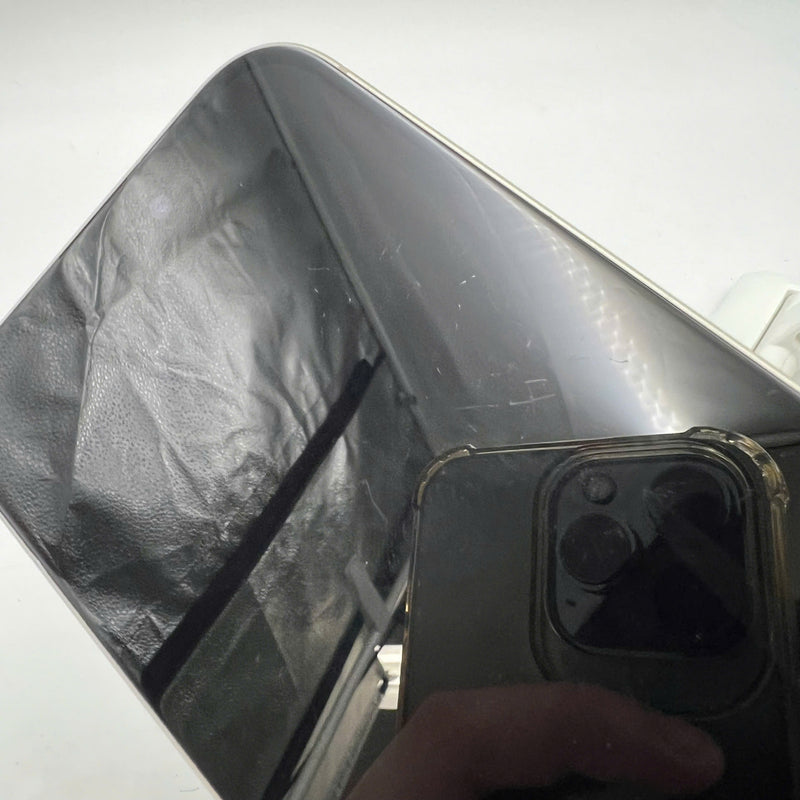 iPhone 15 128GB Gold 98% battery 86% International from DCM (No DCM sim - scratched screen, scratched edges) - HH4780 