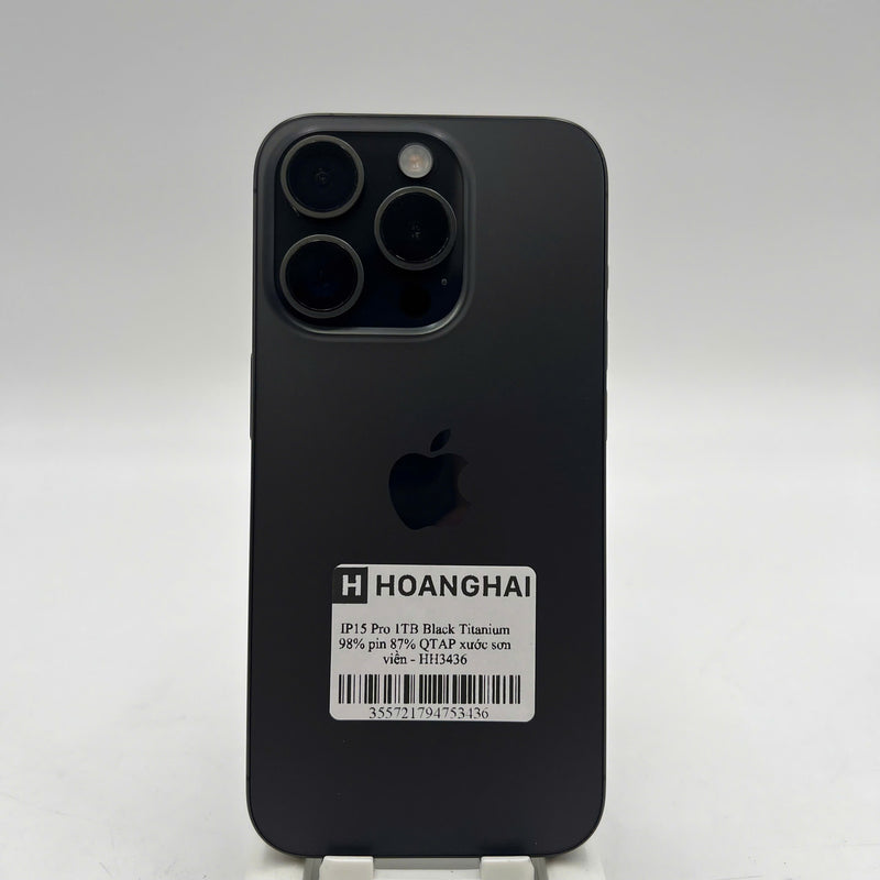 iPhone 15 Pro 1TB Black 98% battery 87% Apple International (scratched paint on the edge) - HH3436 