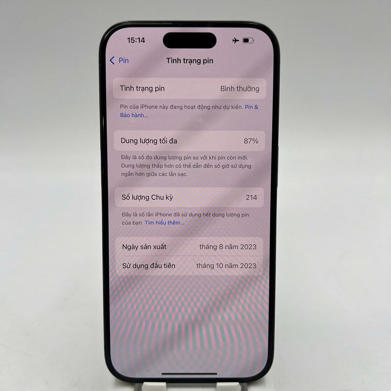 iPhone 15 Pro 1TB Black 98% battery 87% Apple International (scratched paint on the edge) - HH3436 