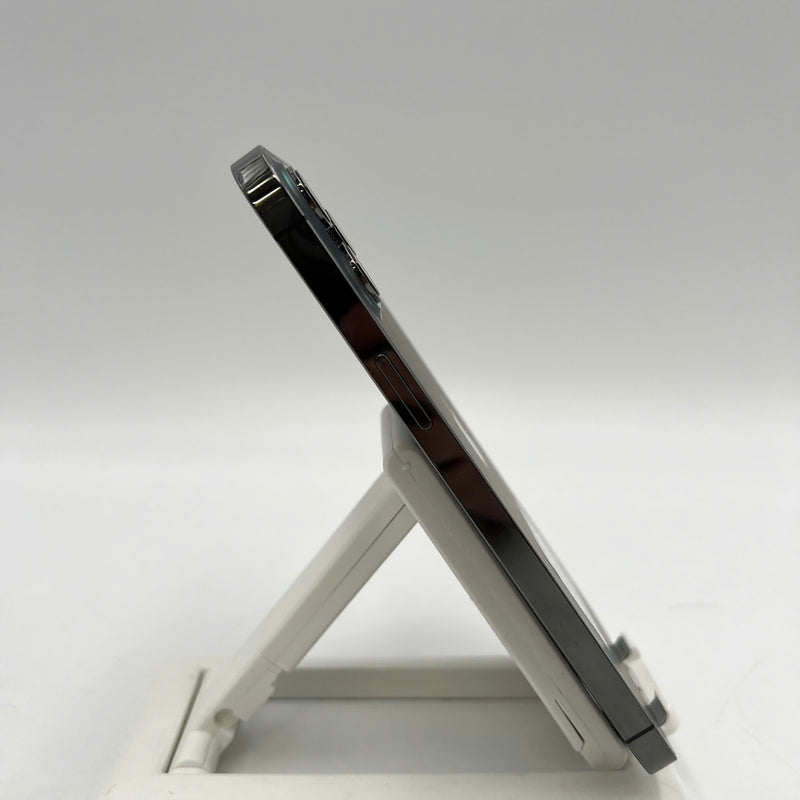 iPhone 12 Pro Max 128GB Black 98% battery 100% The device has paid all network fees and is used like Apple International (Battery replaced, dented, scratched edges, dark back) - HH0441 