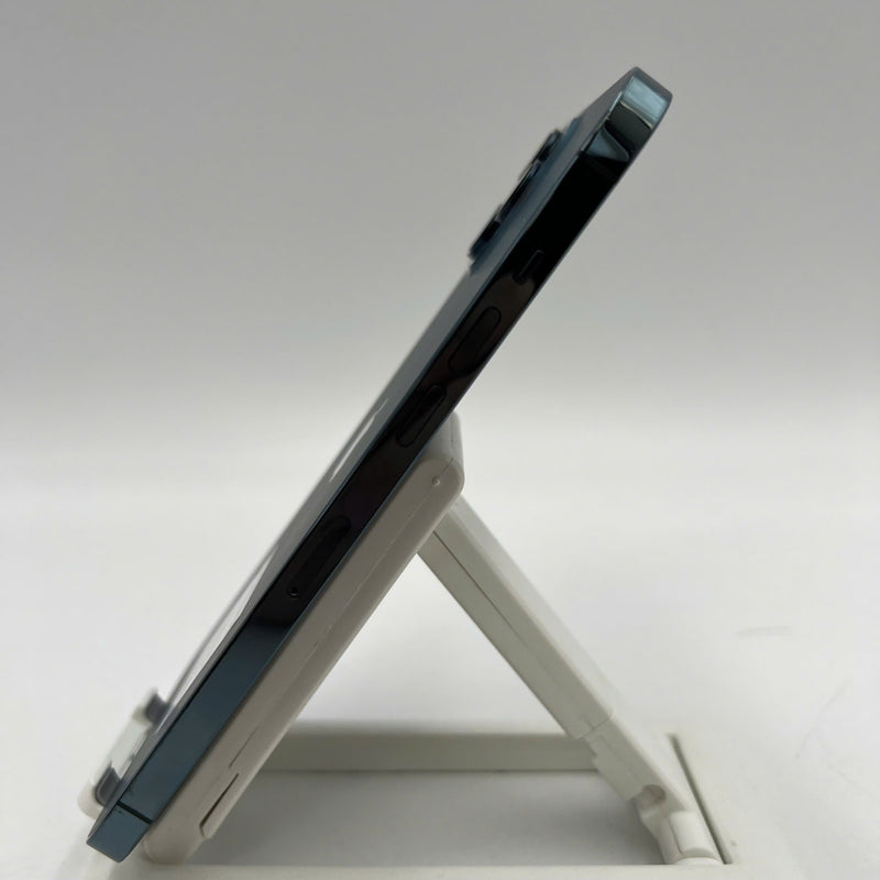 iPhone 12 Pro Max 128GB Blue 98% battery 100% The device has paid off all network fees and is used like an Apple International (Battery replaced, scratched screen, scratched orange edge) - HH9827 