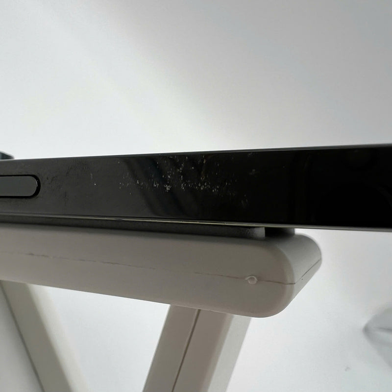 iPhone 14 Pro 128GB Black 98% battery 100% International from AU (No AU sim used - Battery replaced, scratches on edges, 3x spots) - HH1572 