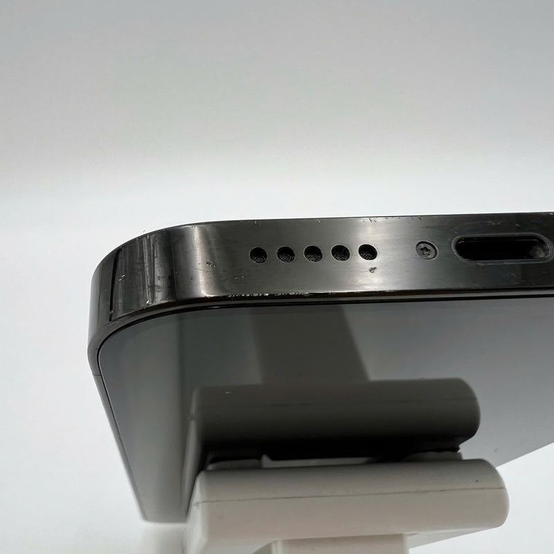 iPhone 14 Pro 128GB Black 98% battery 100% International from AU (No AU sim used - Battery replaced, scratches on edges, 3x spots) - HH1572 