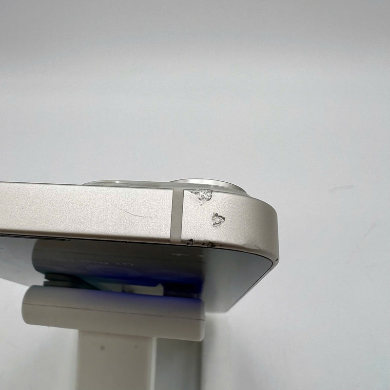 iPhone 14 128GB White 98% battery 100% Apple International (Replaced battery, chipped edge) - HH0133 