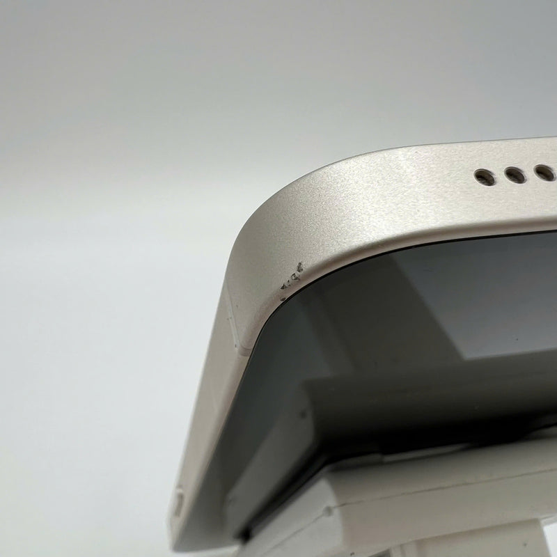 iPhone 14 128GB White 98% battery 100% Apple International (Replaced battery, chipped edge) - HH0133 