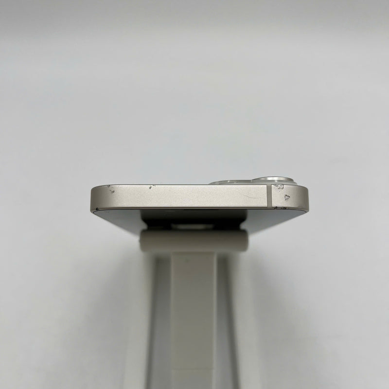 iPhone 14 128GB White 98% battery 100% Apple International (Replaced battery, chipped edge) - HH0133 