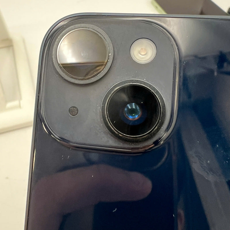 iPhone 14 128GB Black 98% battery 100% The device has paid all network fees and is used like an Apple International (Battery replaced, dark edges, scratches on edges, scratches on the cam edge) - HH4304 