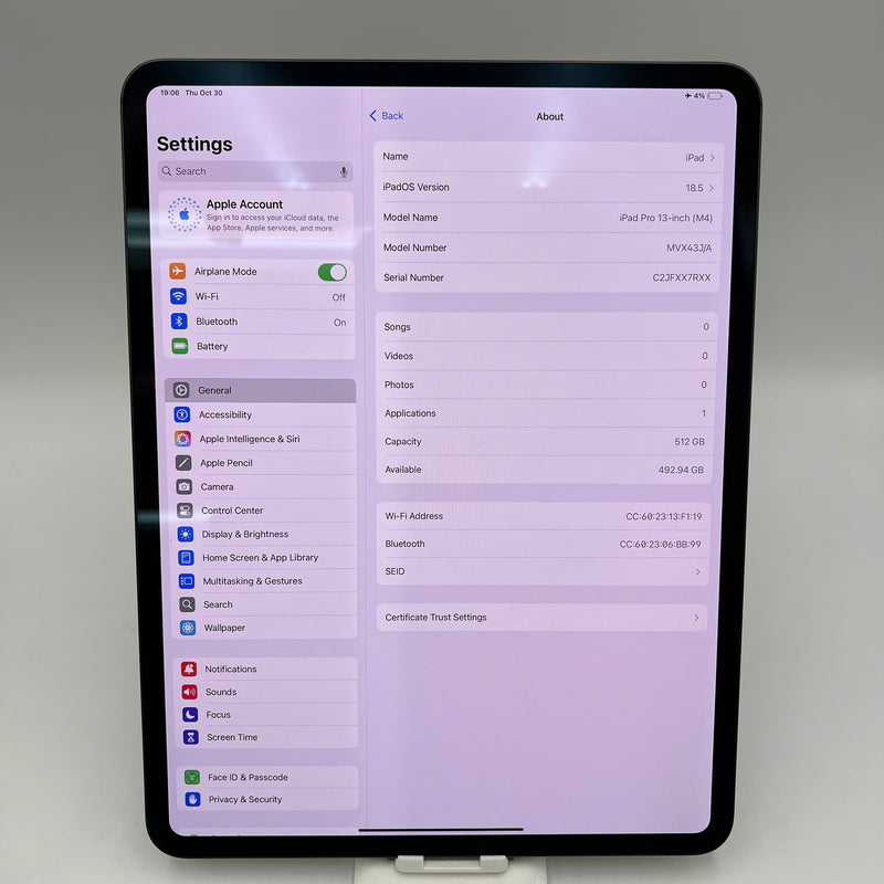 iPad Pro 2024 M4 13in 512GB Black Wifi 99% Fullbox 100% battery (charged 17 times) 