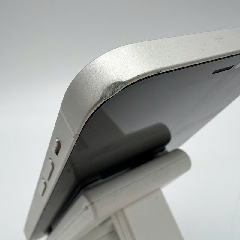 iPhone 12 128GB White 98% battery 100% International from SB (No SB sim used - Replaced battery, dented edges, 1x spot) - HH7131