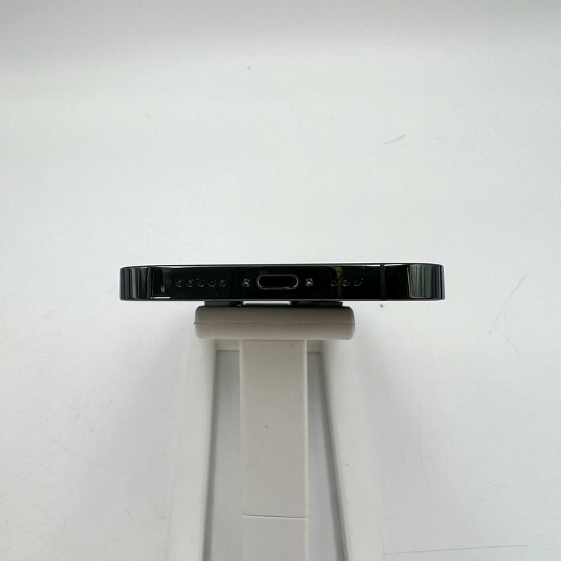 iPhone 13 Pro 128GB Green 98% battery 100% The device has paid off all network fees and is used like Apple International (Replaced battery, 3x spots, scratched screen, scratched edges) - HH0516