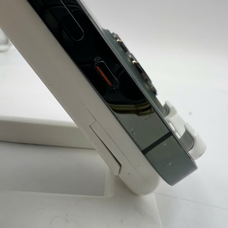iPhone 13 Pro 128GB Green 98% battery 100% The device has paid off all network fees and is used like Apple International (Replaced battery, 3x spots, scratched screen, scratched edges) - HH0516
