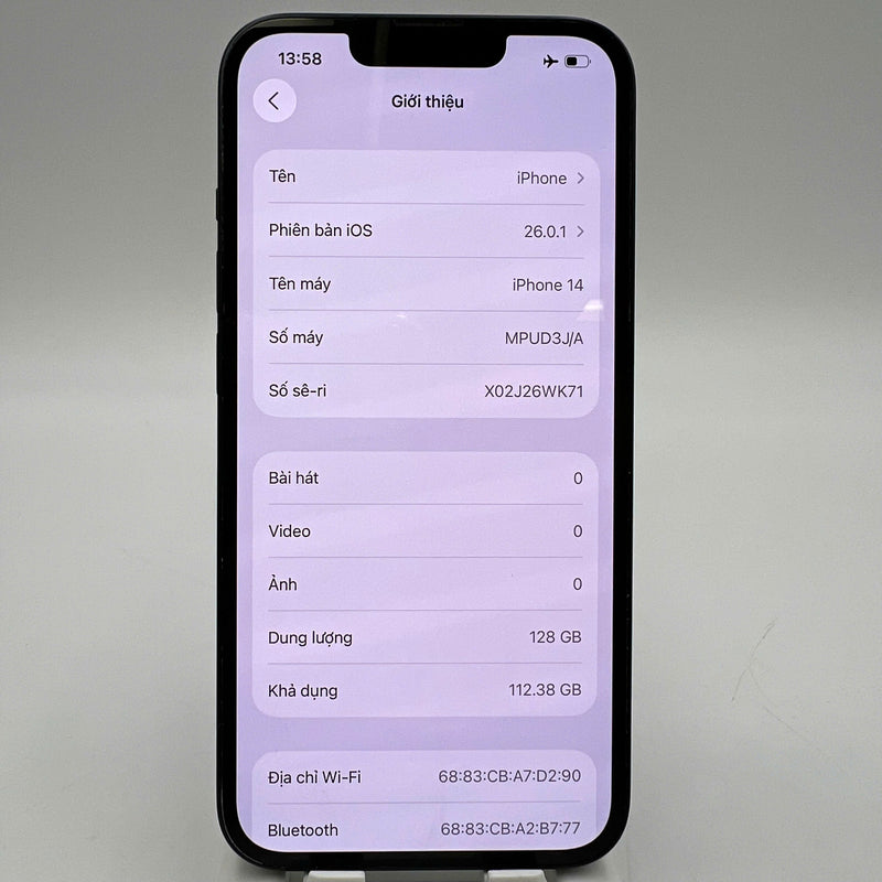iPhone 14 128GB Black 98% battery 100% International from SB (No SB sim - Replaced battery, scratched edges, scratched orange edges) - HH6541 