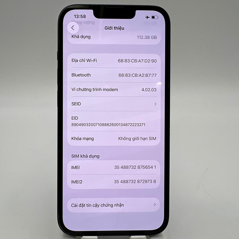 iPhone 14 128GB Black 98% battery 100% International from SB (No SB sim - Replaced battery, scratched edges, scratched orange edges) - HH6541 