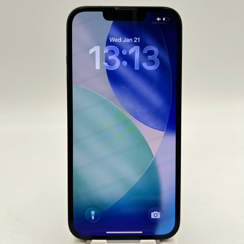 iPhone 13 128GB Black 98% battery 100% The device has paid off all network fees and is used like an Apple International (Battery replaced, dark edges, scratches on edges, scratches on the cam edge) - HH3970 