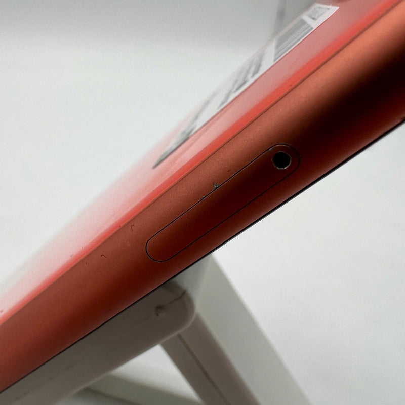 iPhone Xr 64GB Cam 98% battery 100% The device has paid off all network bills and is used like an Apple International (Replaced battery, scratched edges, scratched orange edges, 1 spot) - HH4310 