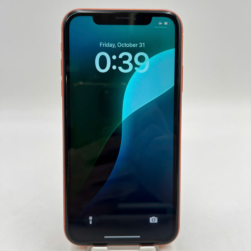 iPhone Xr 64GB Cam 98% battery 100% The device has paid off all network bills and is used like an Apple International (Replaced battery, scratched edges, scratched orange edges, 1 spot) - HH4310 