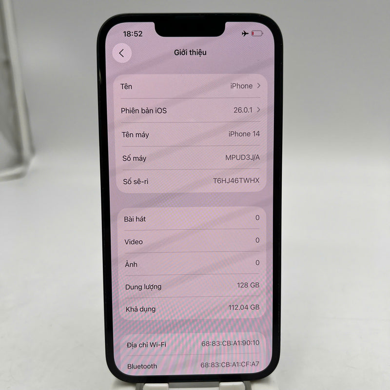 iPhone 14 128GB Black 98% battery 100% International from AU (No AU sim - Replaced battery, scratched orange edge) - HH4980 