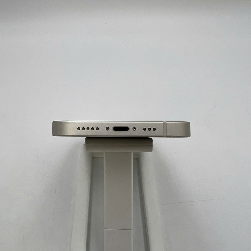 iPhone 14 128GB White 98% battery 100% Apple International (Replaced battery, scratched edges, scratched orange edges) - HH3823 