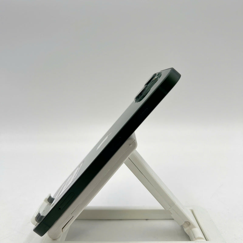 iPhone 13 256GB Green 98% battery 100% The device has paid off all network fees and is used as an Apple International (Replaced battery, scratched screen, scratched edges) - HH2603 