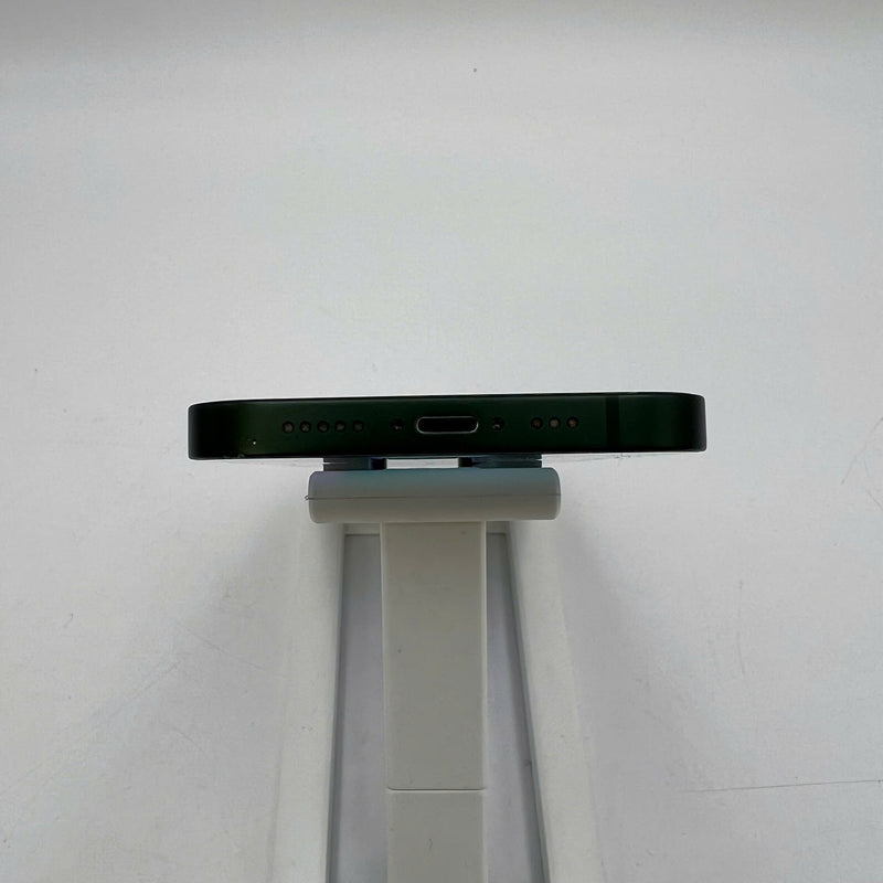 iPhone 13 256GB Green 98% battery 100% The device has paid off all network fees and is used as an Apple International (Replaced battery, scratched screen, scratched edges) - HH2603 