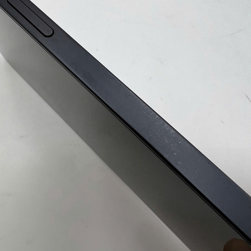 iPhone 13 128GB Black 98% battery 100% International from AU (No AU sim - Battery replaced, dark edges, scratches) - HH3830 