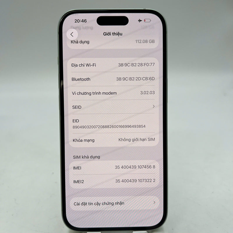 iPhone 15 128GB Green 98% battery 100% Apple International (Replaced battery, scratched orange border) - HH4568 